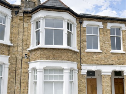 Studio Flat, Marcus St, SW18