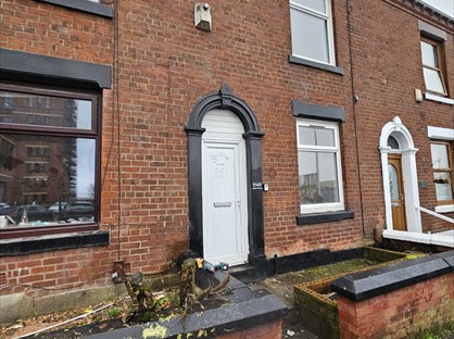 2 Bed Terraced House, Fields New Road, OL9