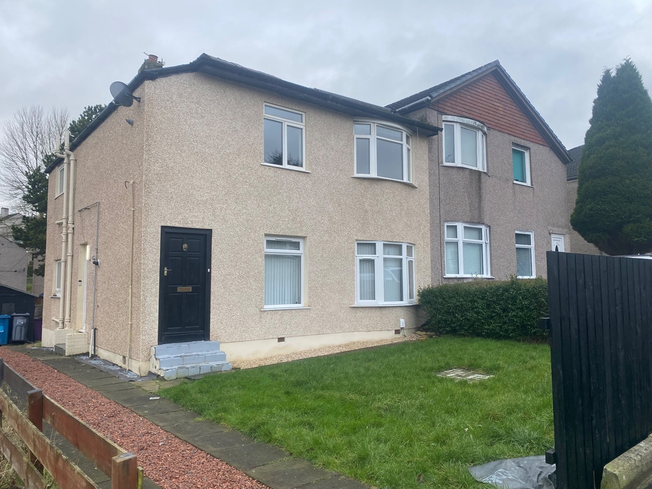 Glasgow - 3 Bed Flat, Croftmont Avenue, G44 - To Rent Now for £879.00 p/m