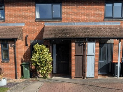 2 Bed Terraced House, Hartdames, MK5