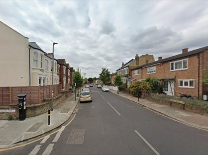 Studio Flat, Sellincourt Road, SW17