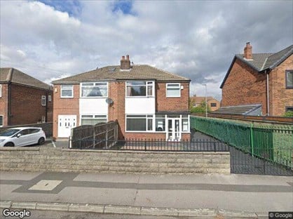 3 Bed Semi-Detached House, Middleton Park Road, LS10