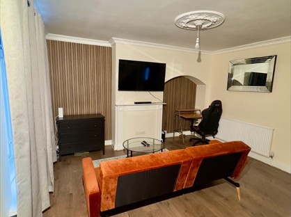 2 Bed Bungalow, Osborne Square Dagenham Essex, RM9