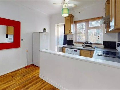 Studio Flat, Stanley Avenue, RM8