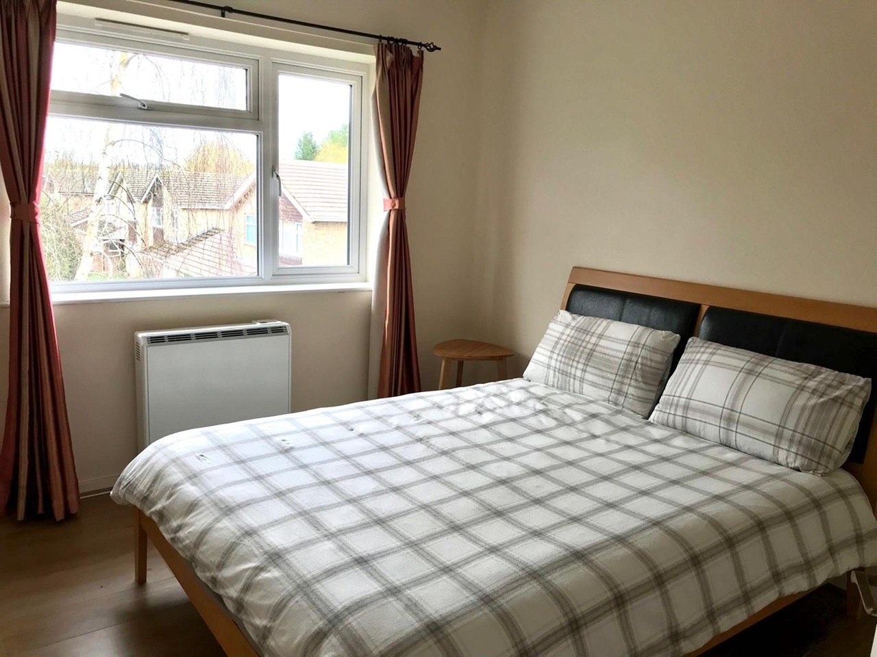 Additional image 2 of 2 Bed Flat, Glyme Close, OX20, N1 7GU