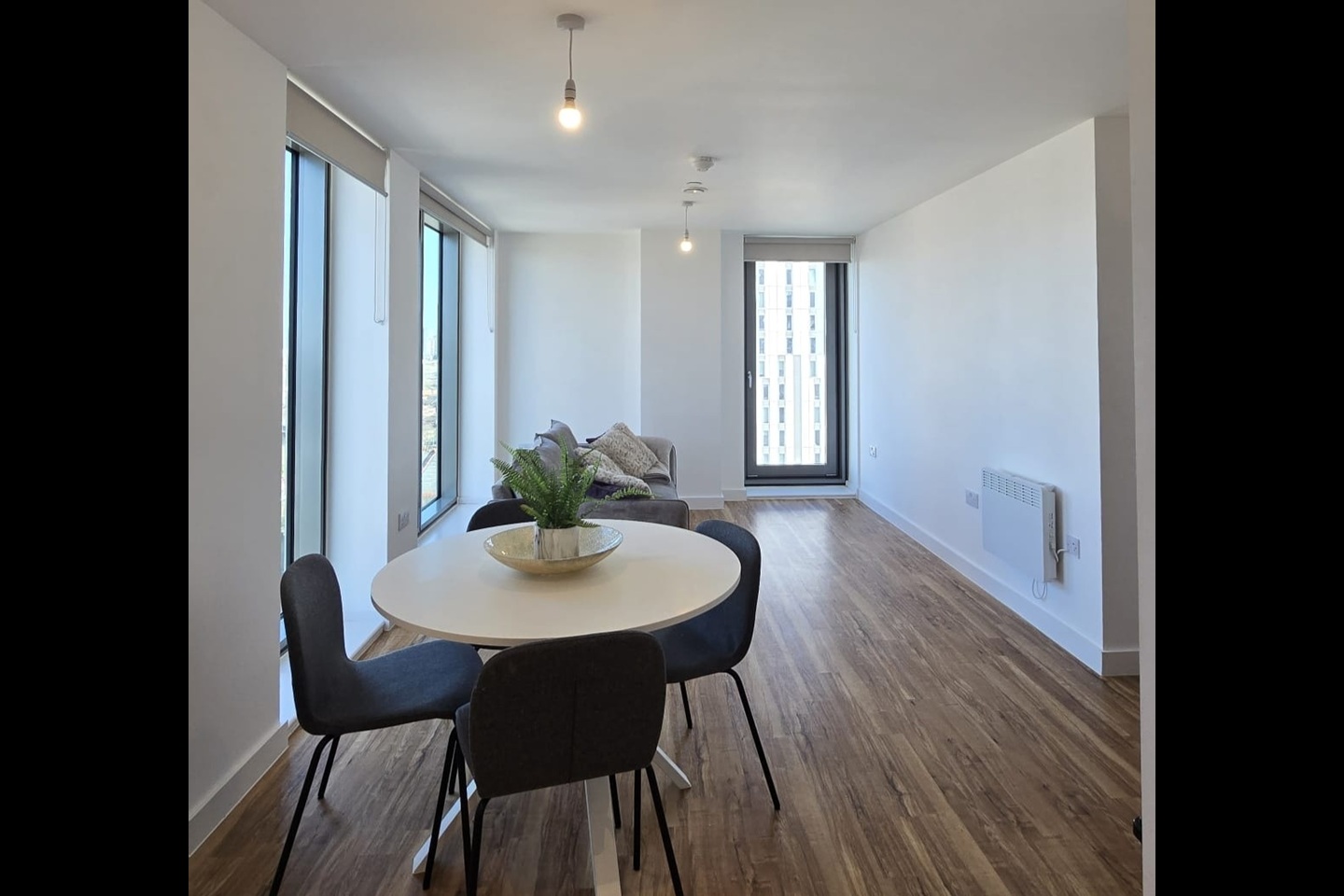 Additional image 2 of 2 Bed Flat, Michigan Avenue, M50, N1 7GU