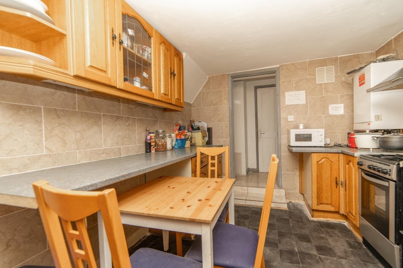 Additional image 5 of Room in a Shared House, Studley Rd, SW4, N1 7GU