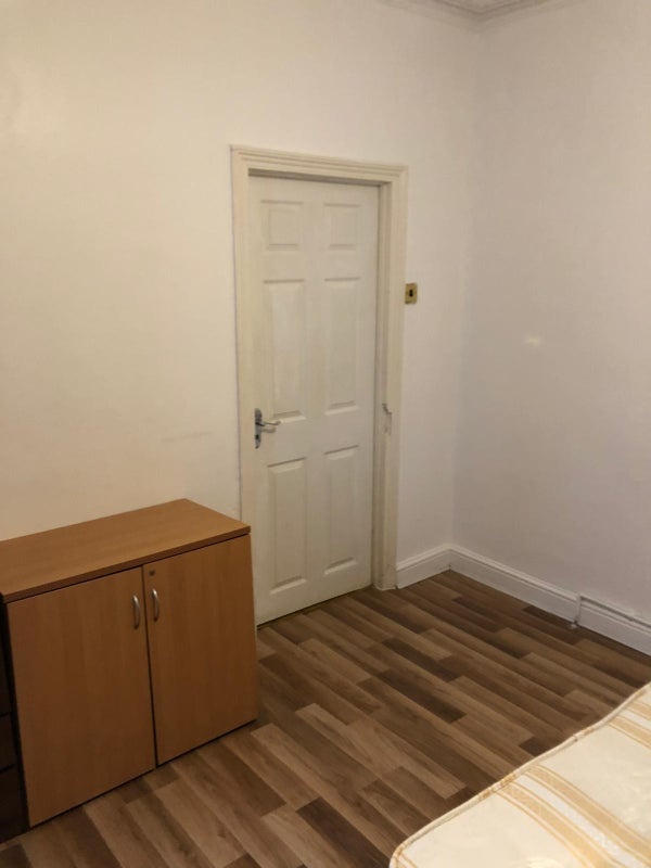 Additional image 6 of Room in a Shared House, Studley Rd, SW4, N1 7GU