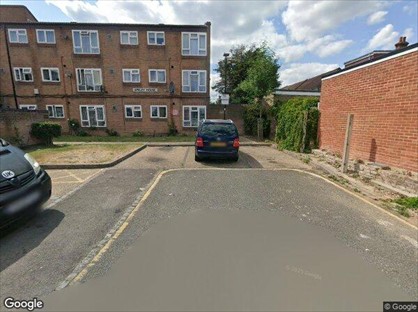 6 Bed Terraced House, Stratfield Road, SL1