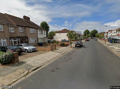 3 Bed Semi-Detached House, Avon Road, UB6