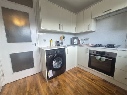 1 Bed Flat, Crefeld Close, W6