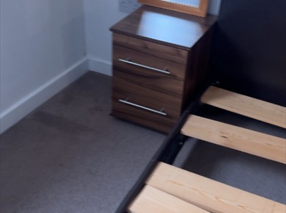 Room in a Shared House, Ladywell Point, M50