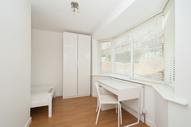 Additional image 4 of 6 Bed End Terrace, Nesbitt Road, BN2, N1 7GU