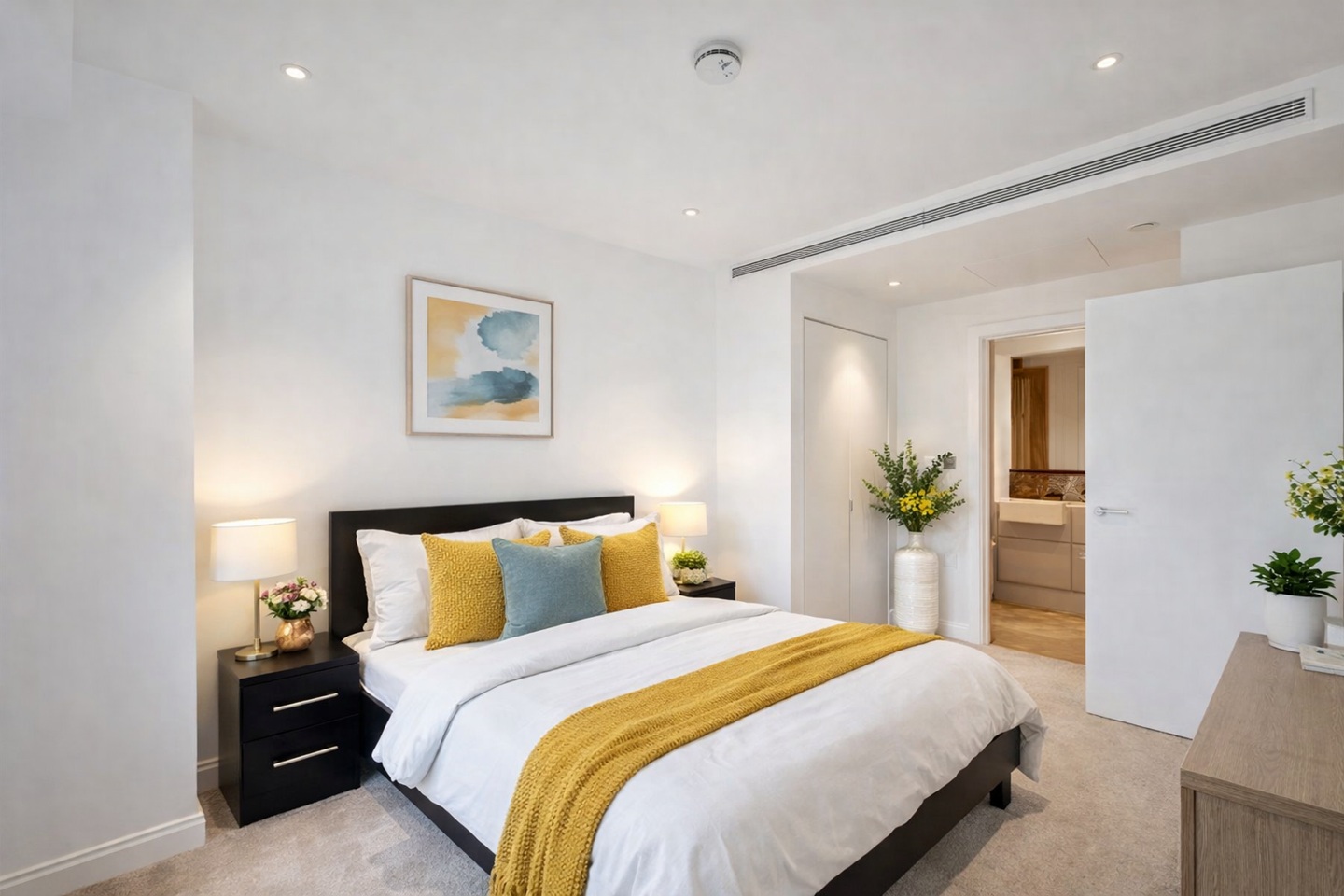 Additional image 2 of 2 Bed Flat, Kennington Lane, SE11, N1 7GU