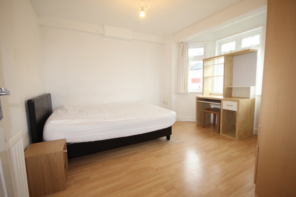 Additional image 4 of 4 Bed Terraced House, Carlyle Avenue, BN2, N1 7GU