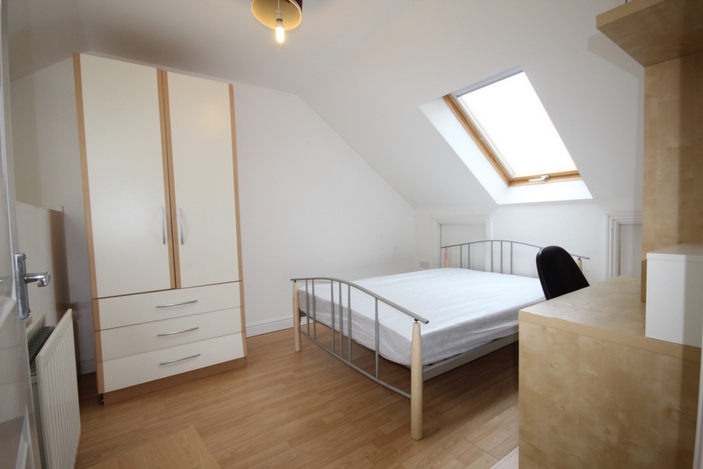 Additional image 3 of 4 Bed Terraced House, Carlyle Avenue, BN2, N1 7GU