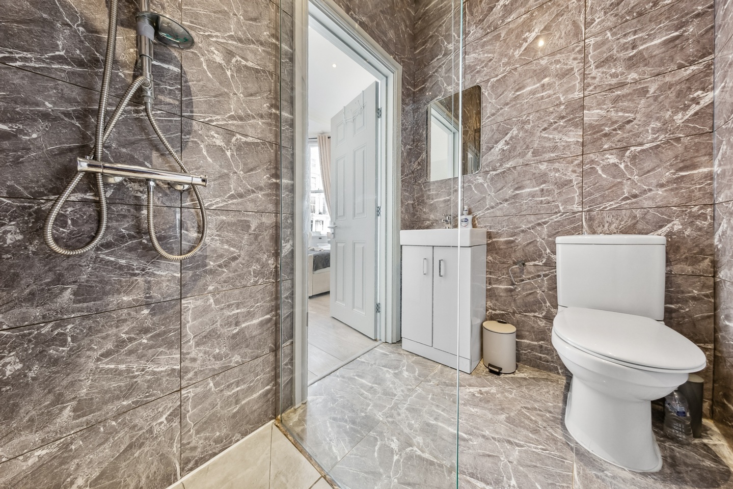 Additional image 24 of 2 Bed Flat, Elsham Road, W14, N1 7GU