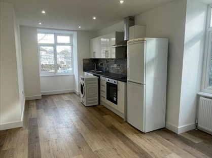2 Bed Flat, Gardens View, BH1
