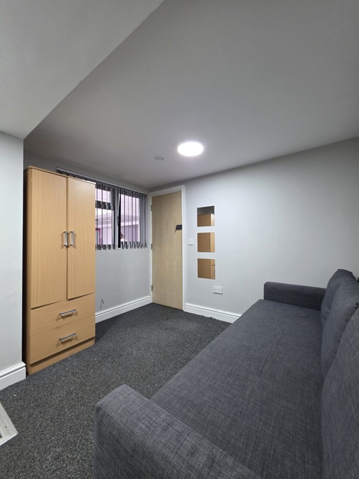 Additional image 3 of Studio Flat, Lower Cathedral Road, CF11, N1 7GU