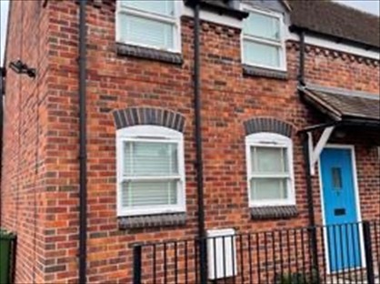 2 Bed Terraced House, Crumpton Cottages, DY7