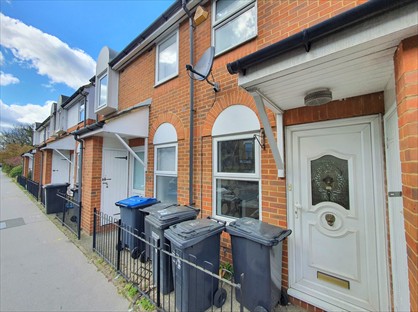 1 Bed Flat, Epsom Road, CR0