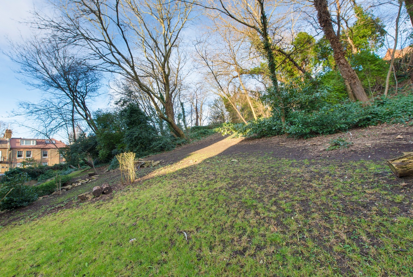 Additional image 11 of 3 Bed Flat, Frognal Court, NW3, N1 7GU