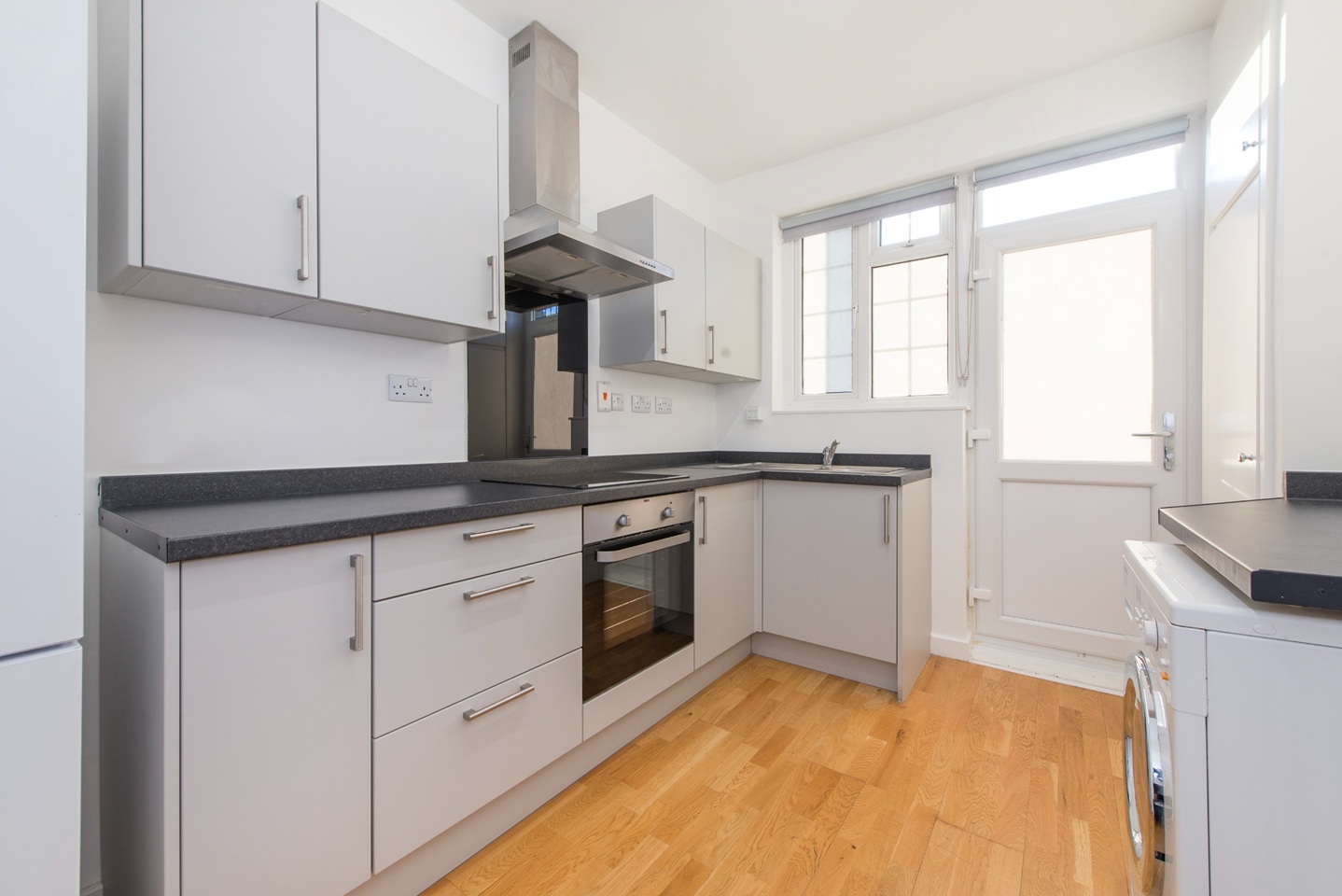 Additional image 3 of 3 Bed Flat, Frognal Court, NW3, N1 7GU