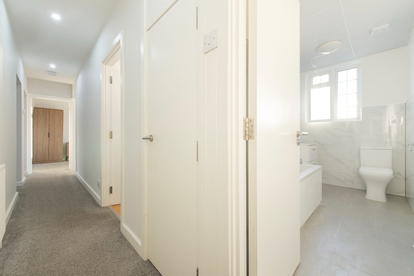 Additional image 9 of 3 Bed Flat, Frognal Court, NW3, N1 7GU