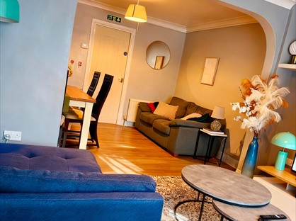 3 Bed Terraced House, Grange Road, RM3