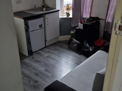 Room in a Shared House, Sunningdale Avenue, TW13