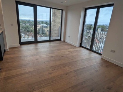 2 Bed Flat, O T O Tower, IG3
