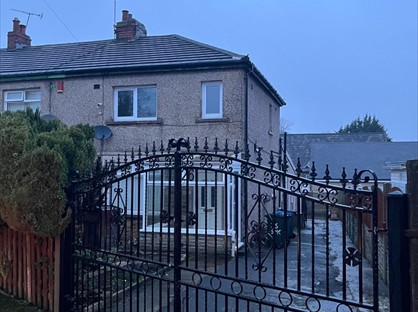 4 Bed Semi-Detached House, Southmere Crescent, BD7