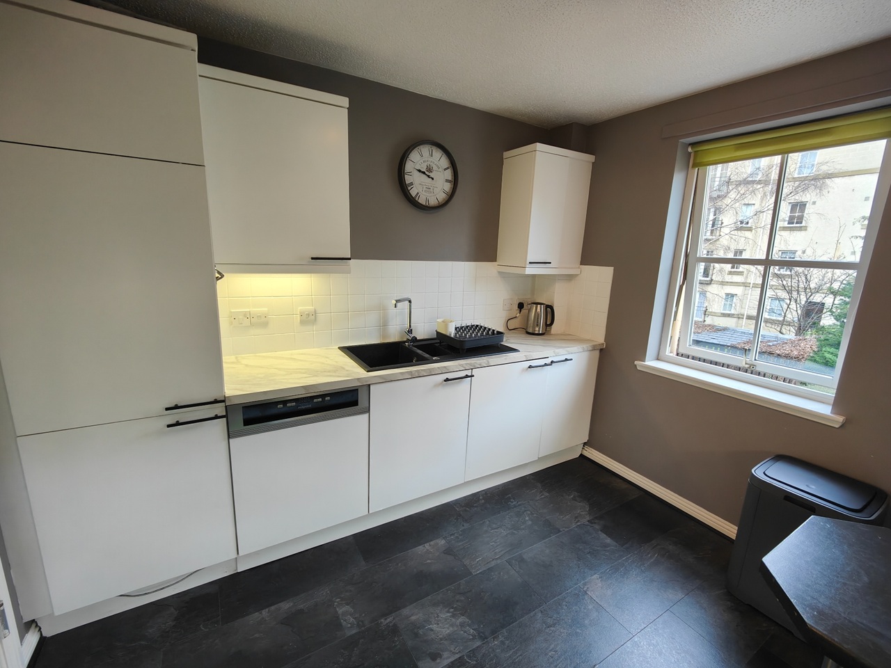 Additional image 3 of 2 Bed Flat, Huntingdon Place, EH7, N1 7GU