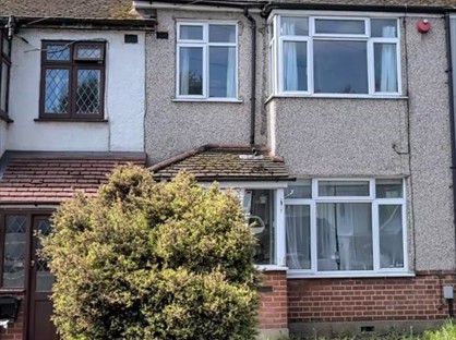 3 Bed Terraced House, Benets Road, RM11