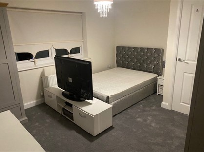 Room in a Shared House, Hayfield Place, L28