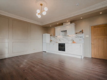 2 Bed Flat, Augusta Road, CT11