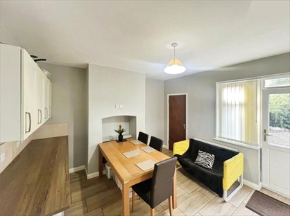 Room in a Shared House, Barnabas Avenue, CW1