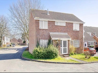 3 Bed Detached House, Pynchbek, CM23
