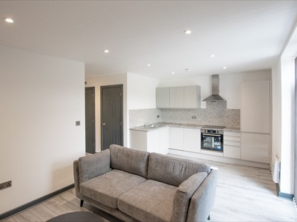 Studio Flat, Trinity Apartments, LS13