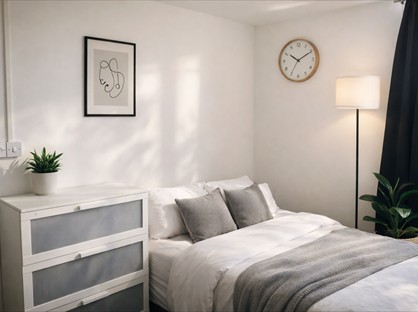 Studio Flat, Gladstone Building, DY1