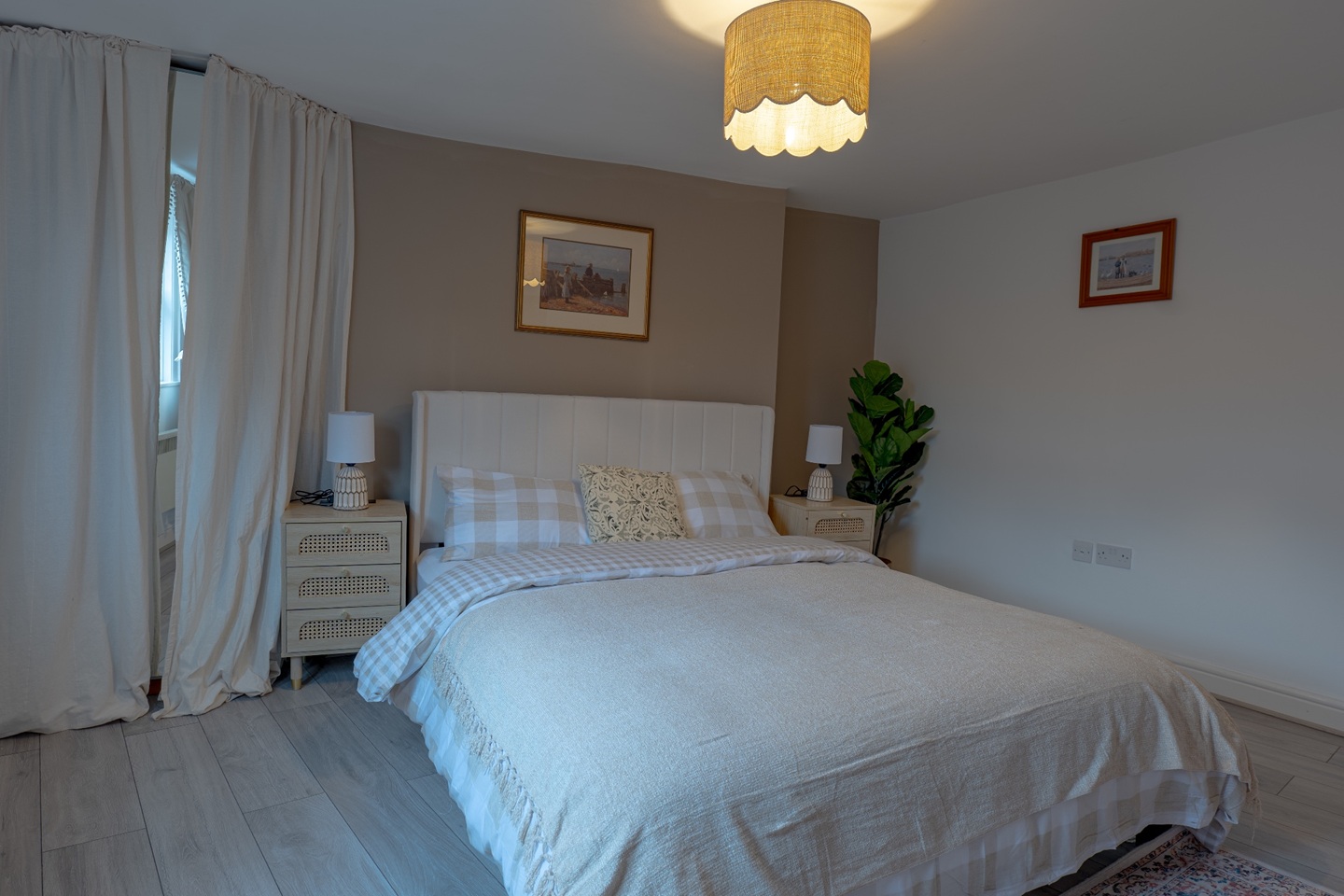 Additional image 2 of 2 Bed Flat, Castle St, RG1, N1 7GU