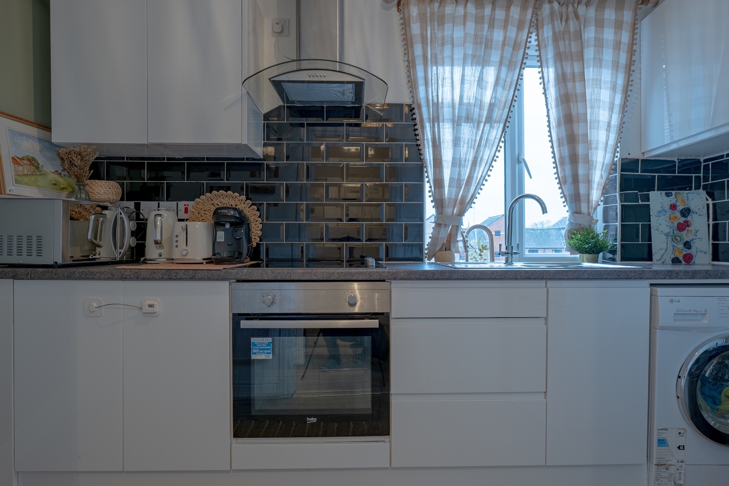 Additional image 3 of 2 Bed Flat, Castle St, RG1, N1 7GU