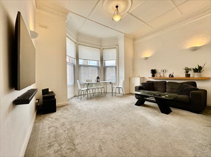 2 Bed Flat, Finchley Road, NW3