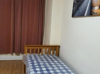 Room in a Shared House, Linden Road, LS11
