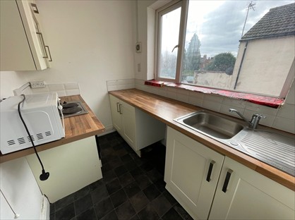 2 Bed Flat, Melrose St, HU3