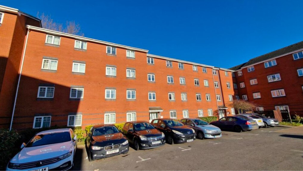 2 Bed Flat, Rathbone Court, CV6, N1 7GU