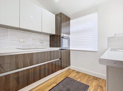 3 Bed Terraced House, Heys Lane, BB3