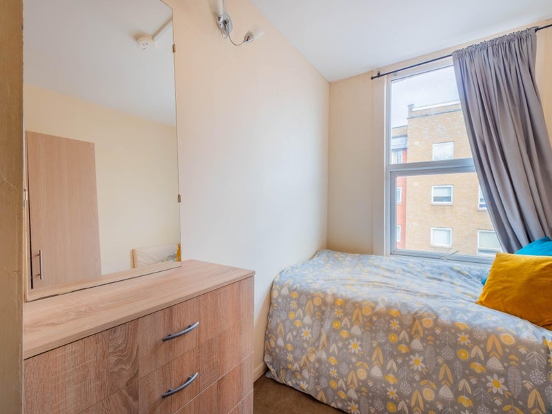 Additional image 4 of Room in a Shared House, London, E1, N1 7GU