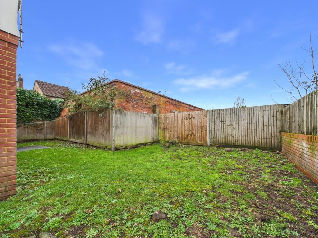 Additional image 4 of 2 Bed Maisonette, Mason Street, RG1, N1 7GU