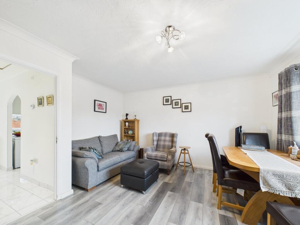 Additional image 13 of 2 Bed Maisonette, Mason Street, RG1, N1 7GU